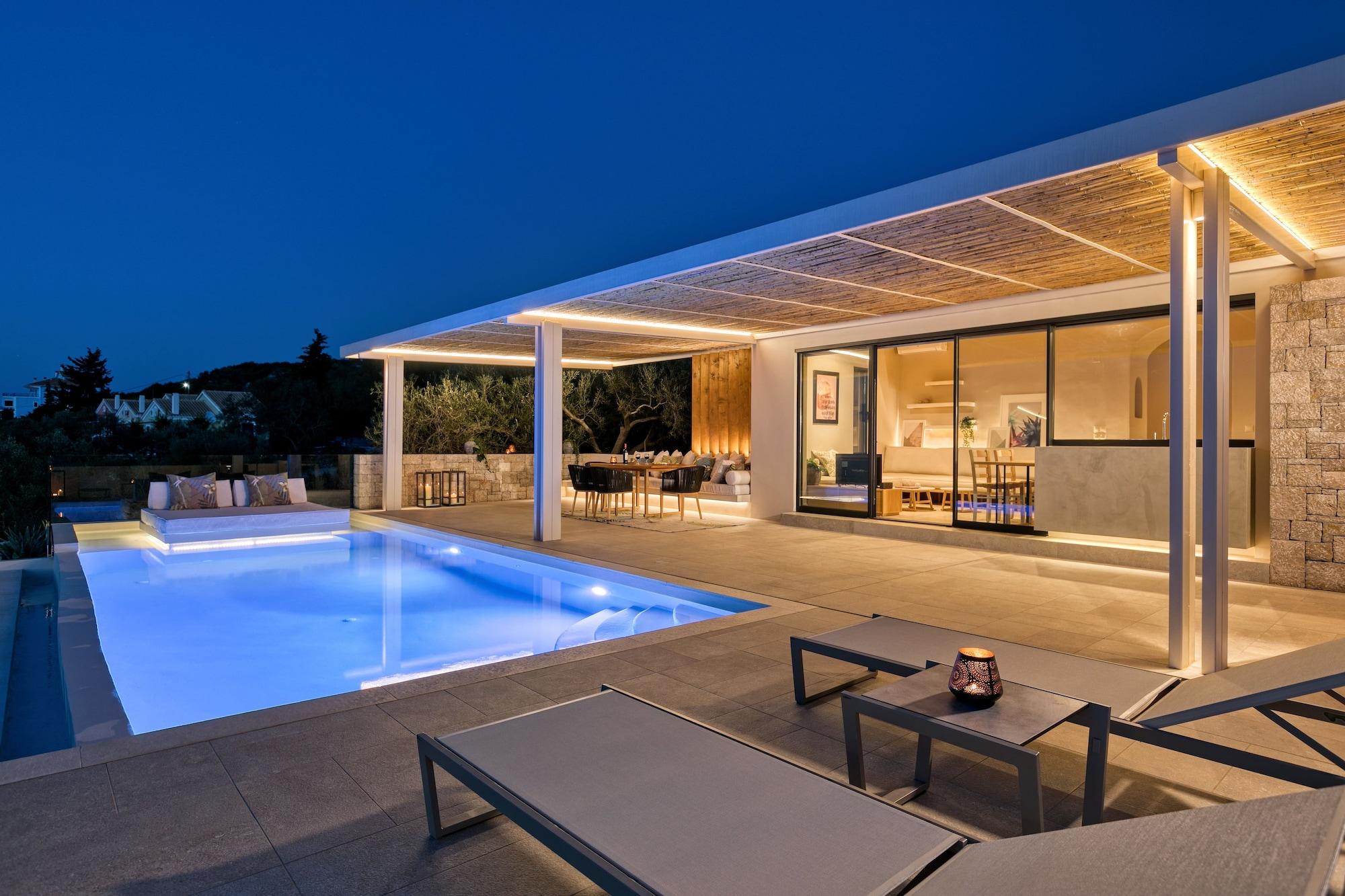 Art Blue Villas Tsoukaladhes Bagian luar foto