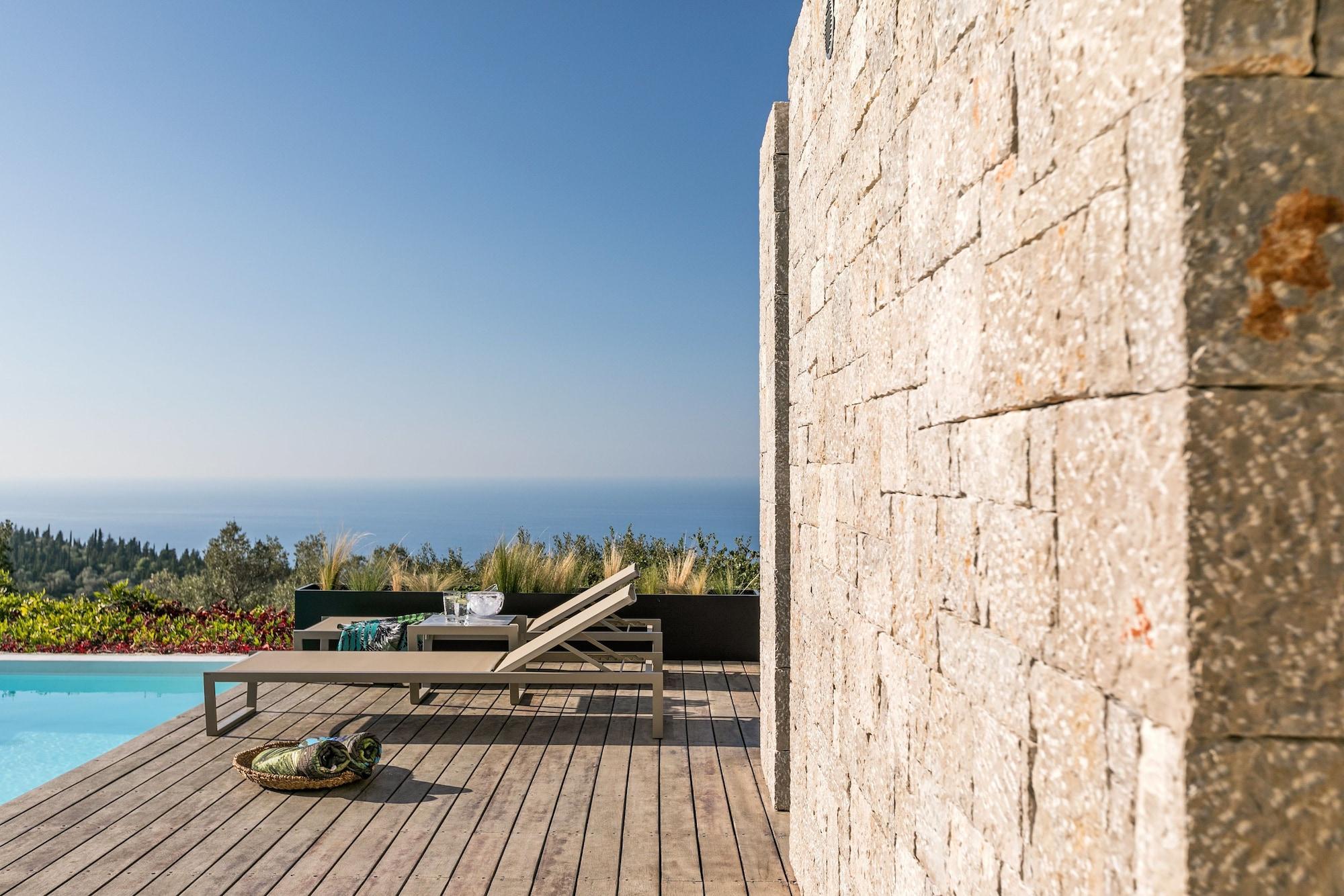 Art Blue Villas Tsoukaladhes Bagian luar foto